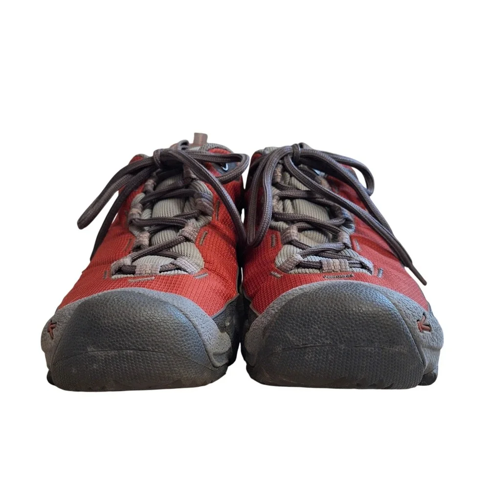 KEEN Womens Red Black Mesh Low Top Hiking Shoes Trail Walking Sneakers Size 7.5